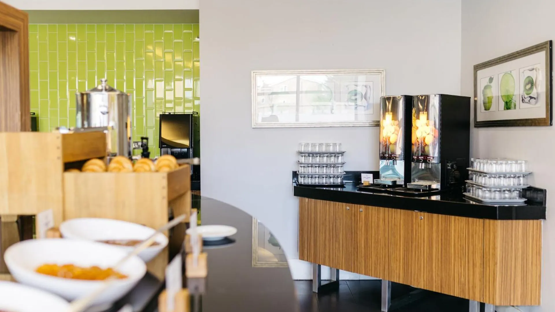 Holiday Inn Express London Heathrow T5 By Ihg Slough Reino Unido