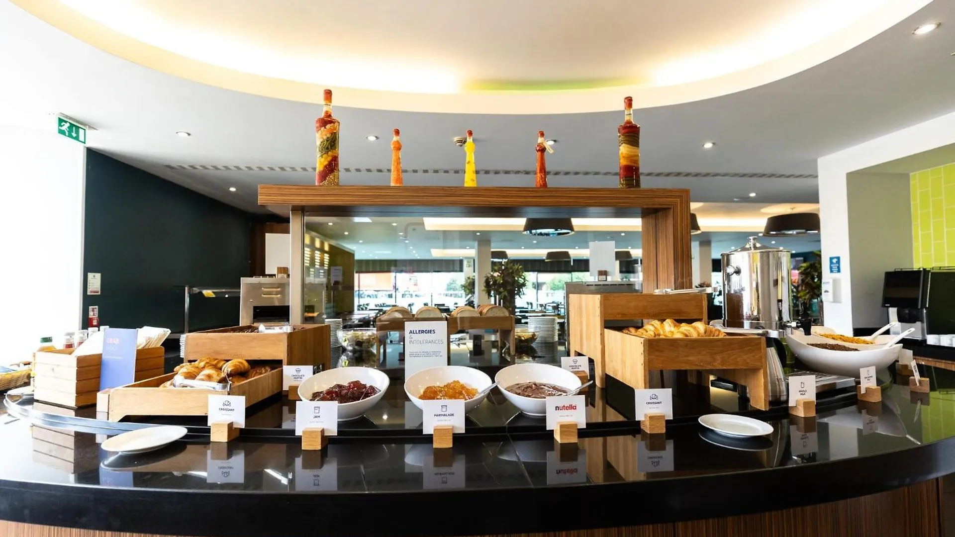 *** Hotel Holiday Inn Express London Heathrow T5 By Ihg Slough Reino Unido