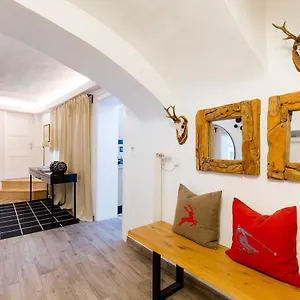  Apartment Altstadt Luxury Design Österreich