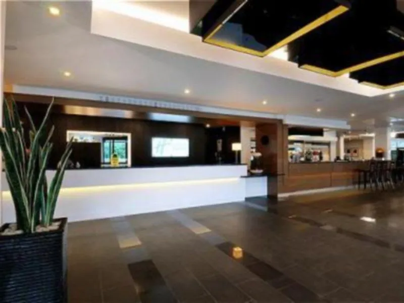 Holiday Inn Express London Heathrow T5 By Ihg Slough United Kingdom