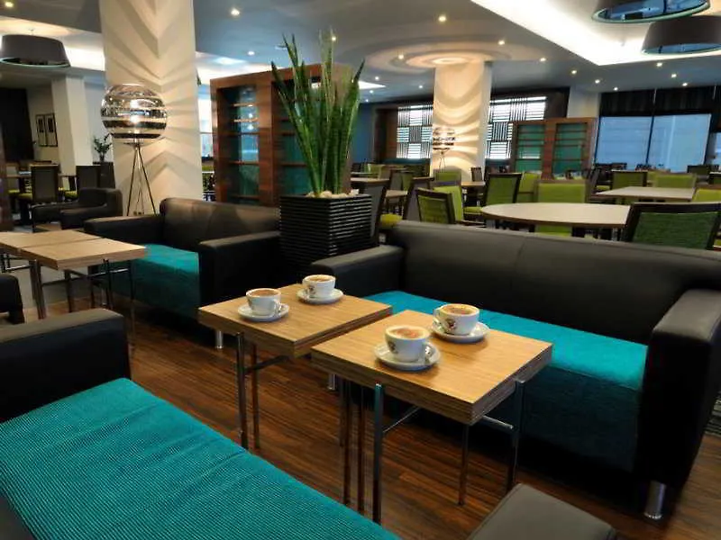 *** Hotel Holiday Inn Express London Heathrow T5 By Ihg Slough United Kingdom